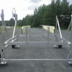 Pontoon Bunk boat lift design